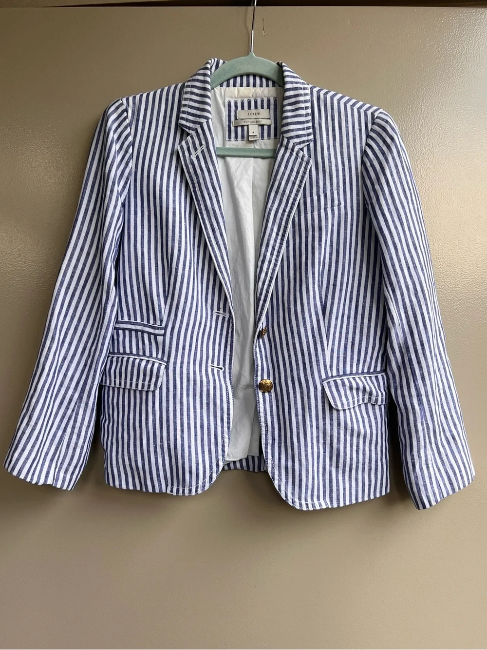 J. Crew brand crew